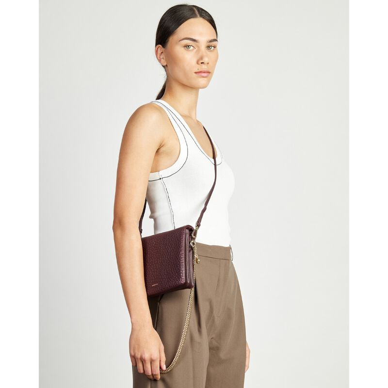 Saben Fox Crossbody image number 1